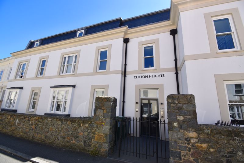**UNDER OFFER WITH MAWSON COLLINS** Apartment 2, Clifton Heights, Les Canichers